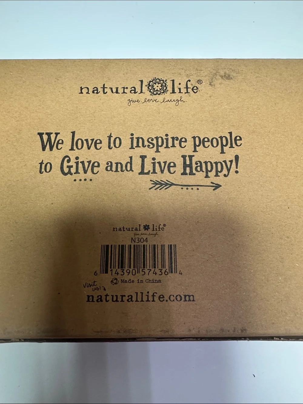 NATURAL LIFE Embroidered Floral Prayer Pocket Necklace – Pink, Green, Gold